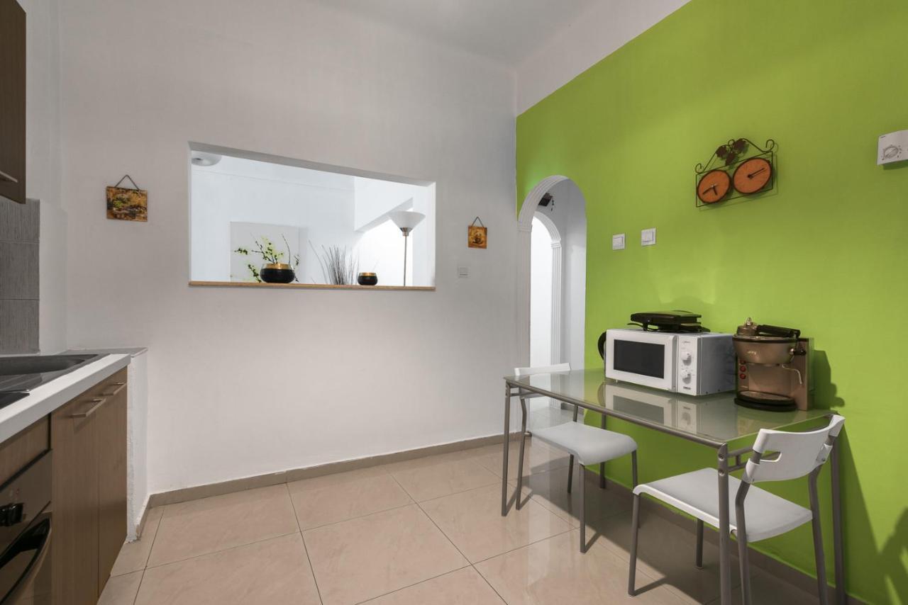 F & B Collection - Flat For 6 Apartment Thessaloniki