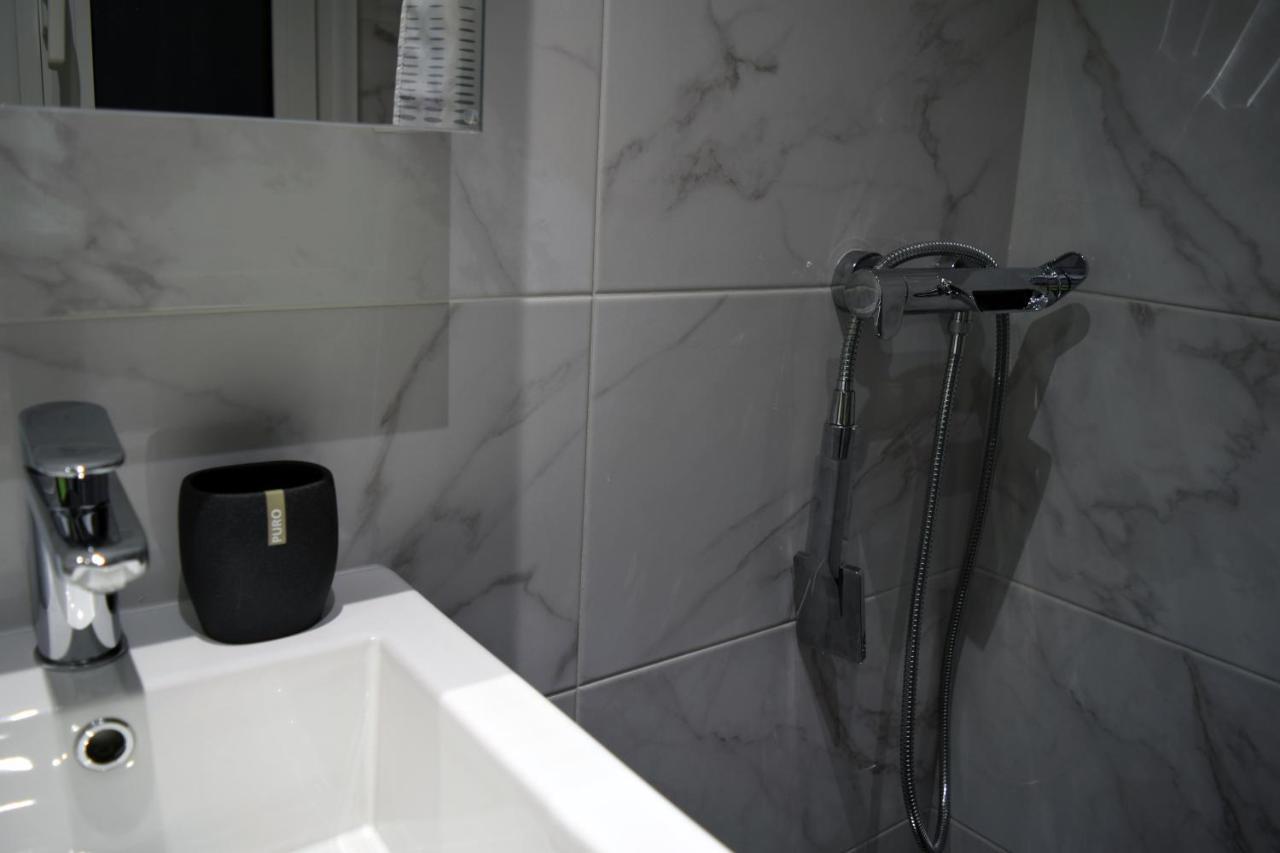 Tcc Lux Apartamento *