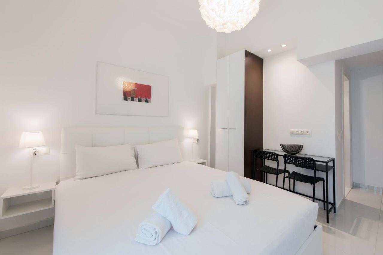 Snow White Studios, Memorable Break Apartment *