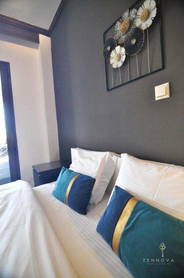 Zennova #80 Kastra Apartment