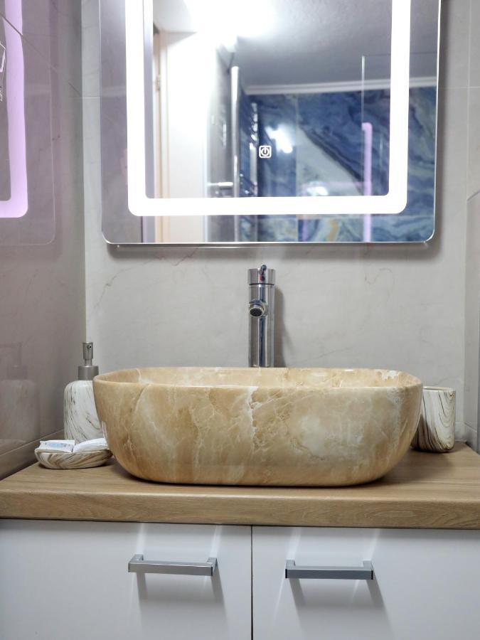 Psimithefto Luxury Apartamento *