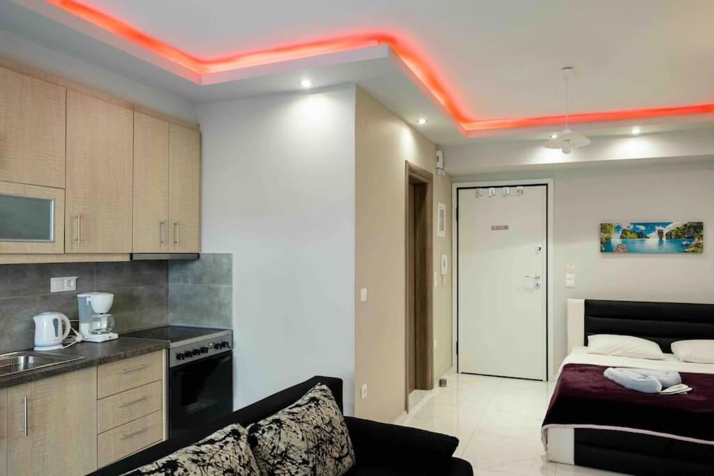 Luxury In Downtown Apartment *