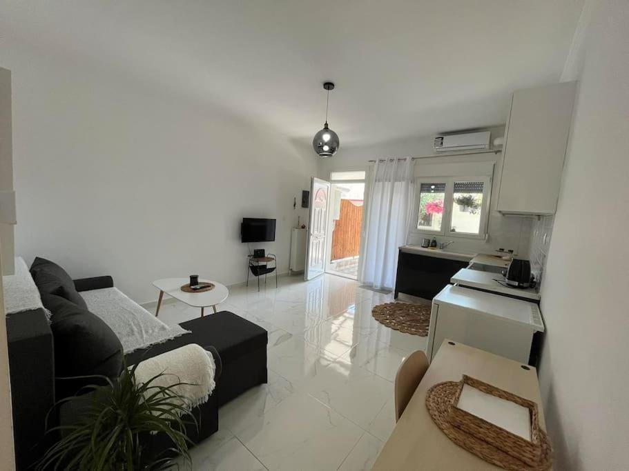 House In Diavata, Thessaloniki, Greece Appartement *