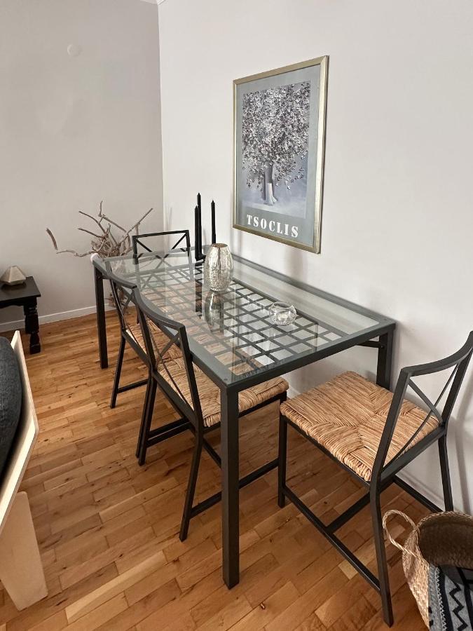 Spacious 82 M2 Two Bedroom Classy Near Center Thessaloniki