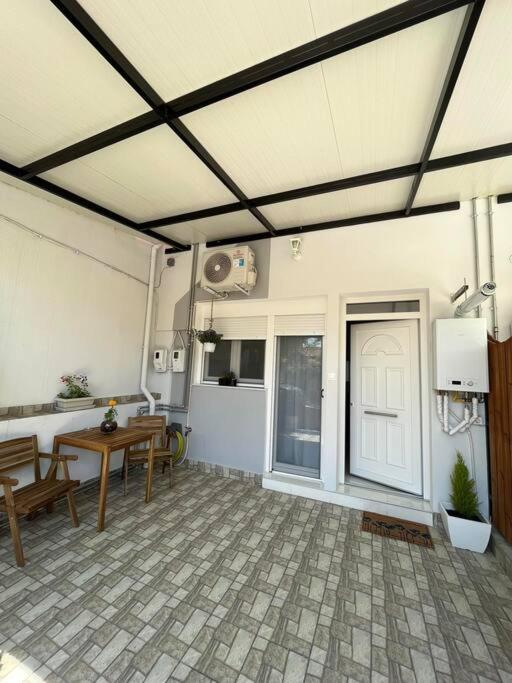 House In Diavata, Thessaloniki, Greece Appartement *