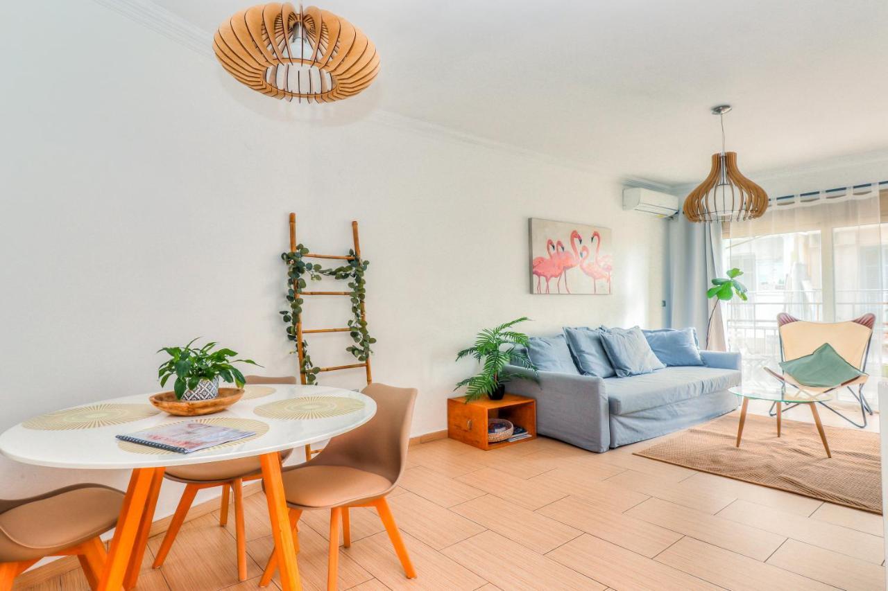 Apartment Traveler 85m2 Private Parking Next To Center Thessaloniki