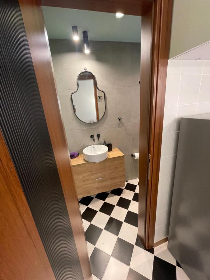 Apartment Roua Mat