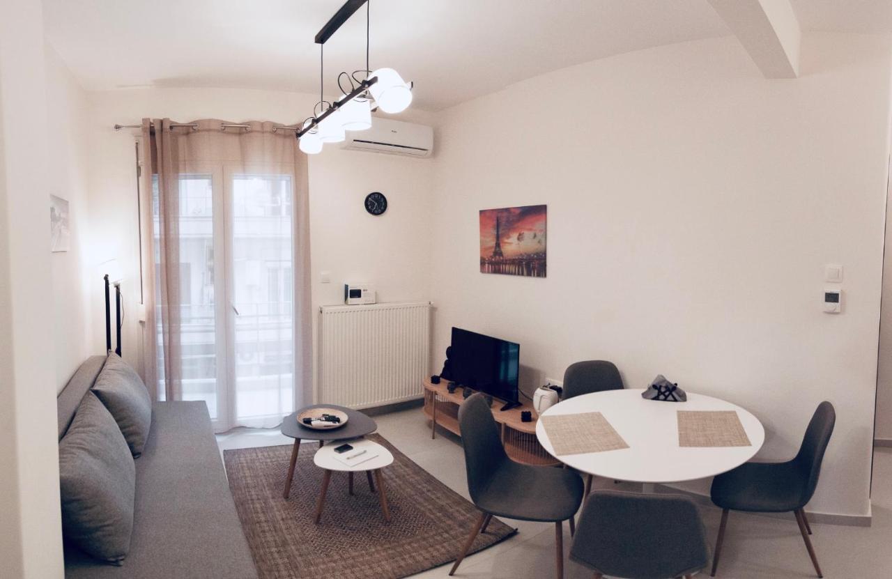Antigonidon Square Apartamento