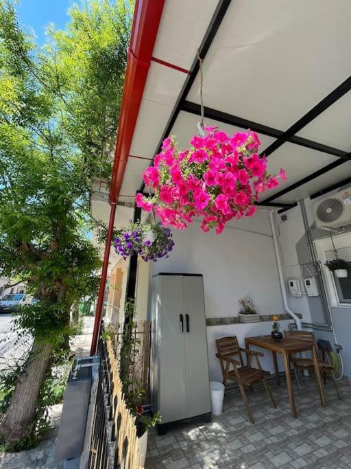 Appartement House In Diavata, Thessaloniki, Greece