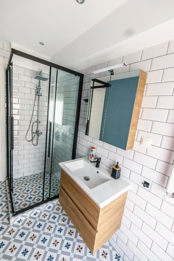 Daire Stylish Urban Getaway By Thesbnb *