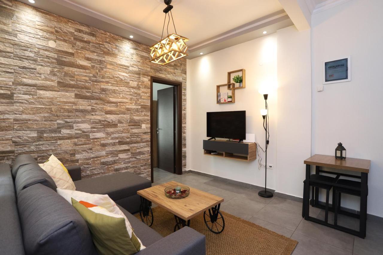 Galerius Arch Apartment