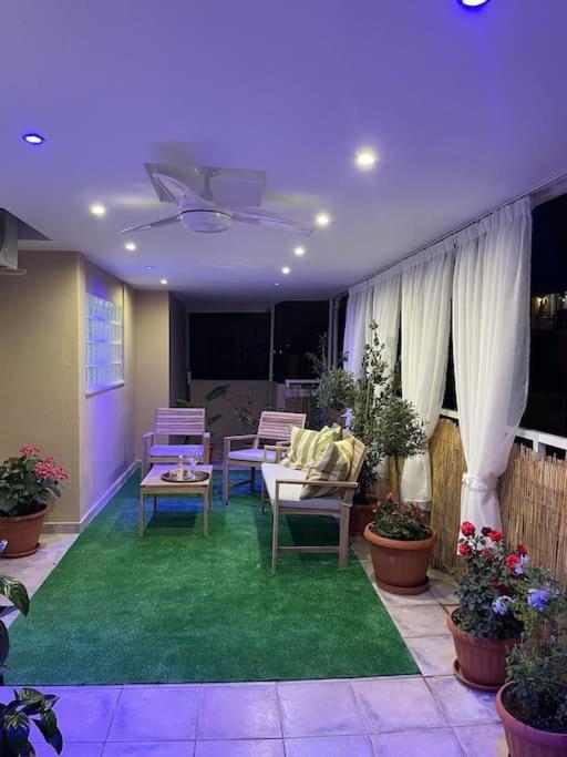 Flowery Penthouse In Centre Of Căn hộ