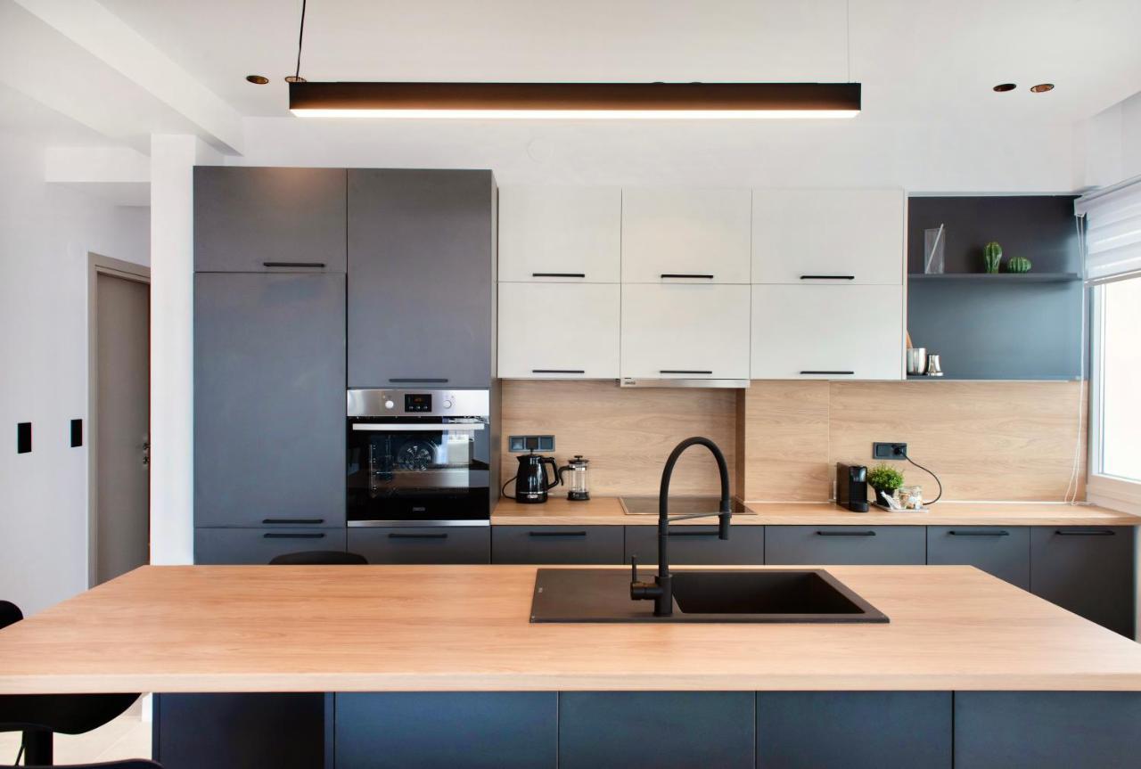 Oddity Seafront Penthouse Apartment