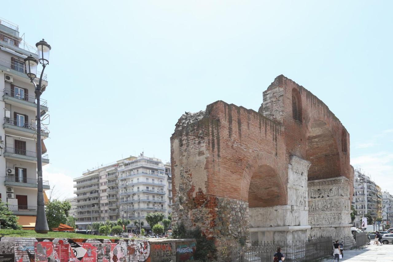 Galerius Arch Apartment *