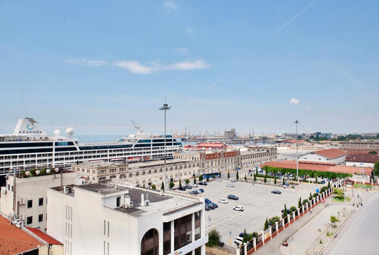 Oddity Seafront Penthouse Thessaloniki