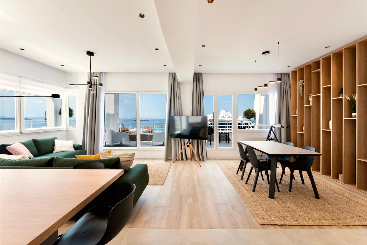 Oddity Seafront Penthouse Apartment