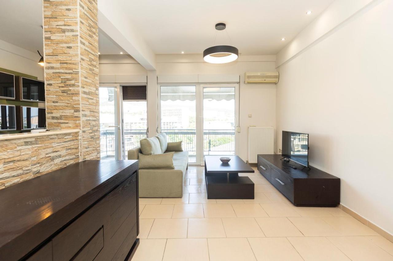 Delmare Kram Vee Thessaloniki