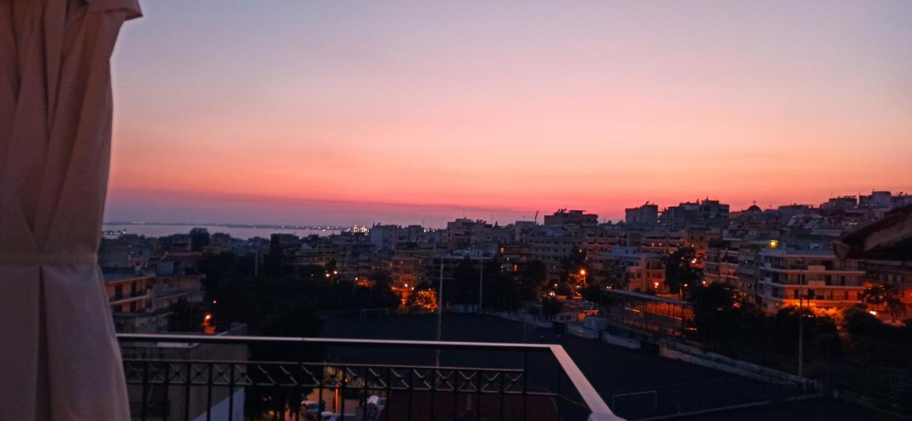 Sunset Rooftop Căn hộ