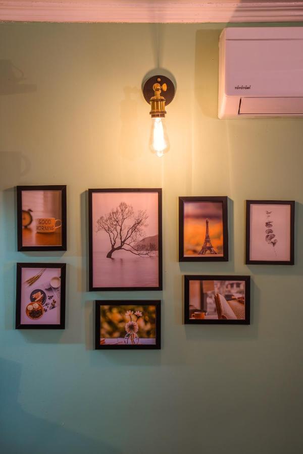 Athina's Little Apartment
