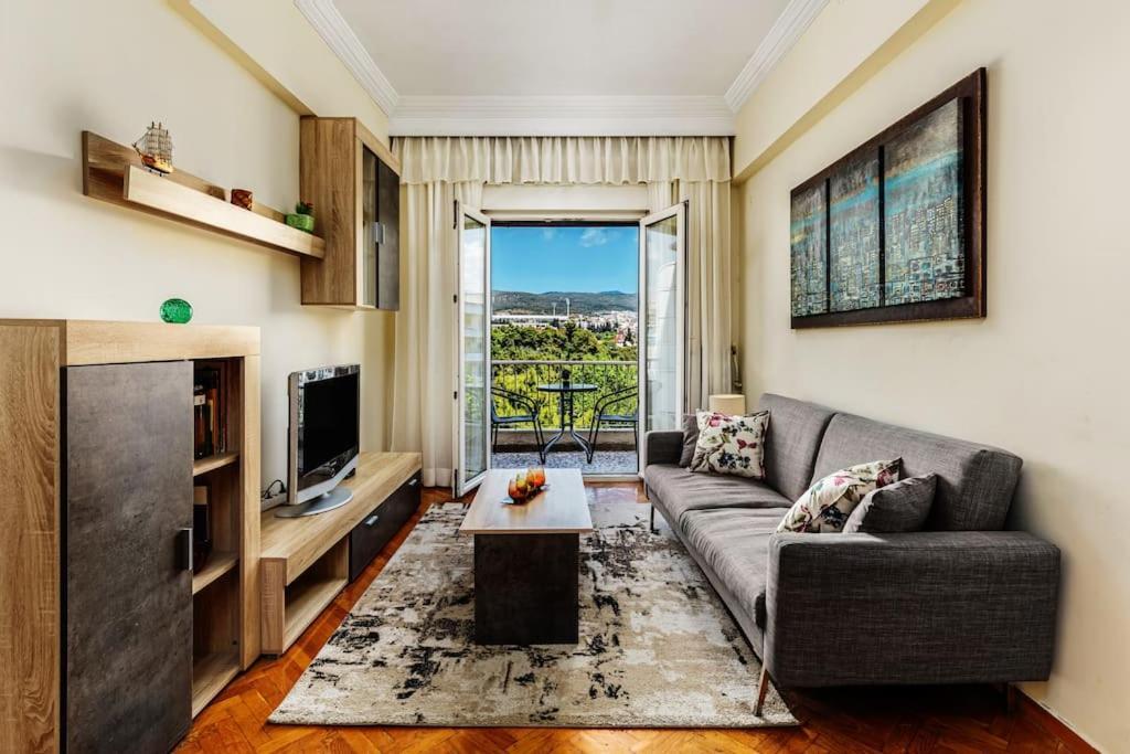 Căn hộ Location 3 Bedroom With View *