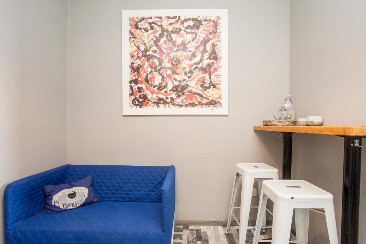 Apartment Closer 