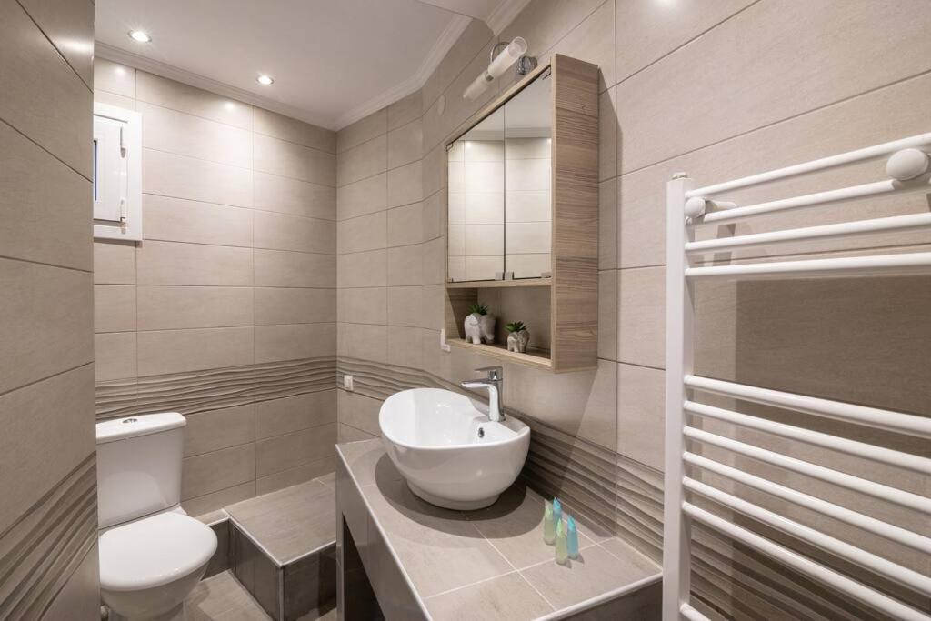 Spacious Apartment, 2 Bedrooms Appartement *