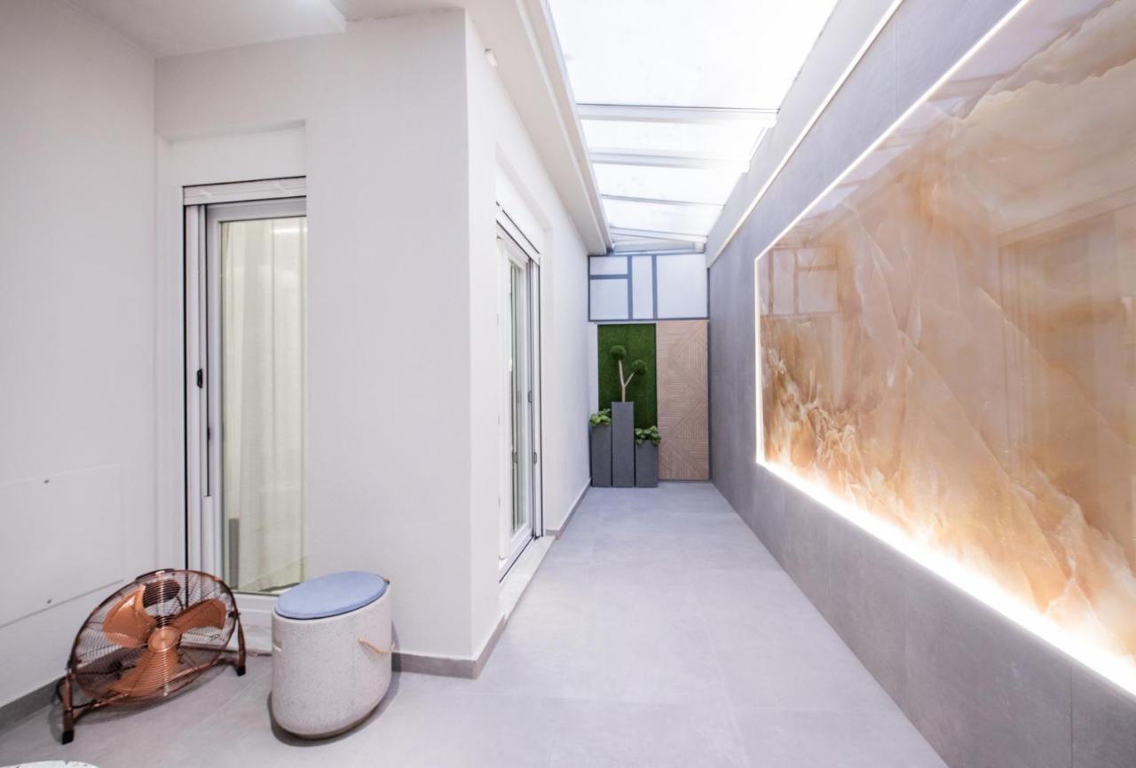 C34 Onyx Stylish Apartment