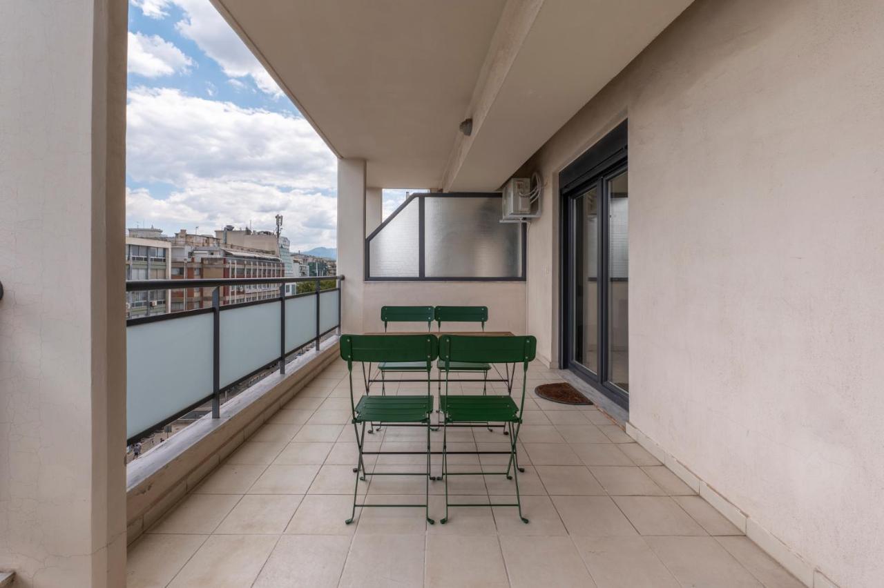 Kosmos Service Center 5 With Additional Cost Parking Apartment