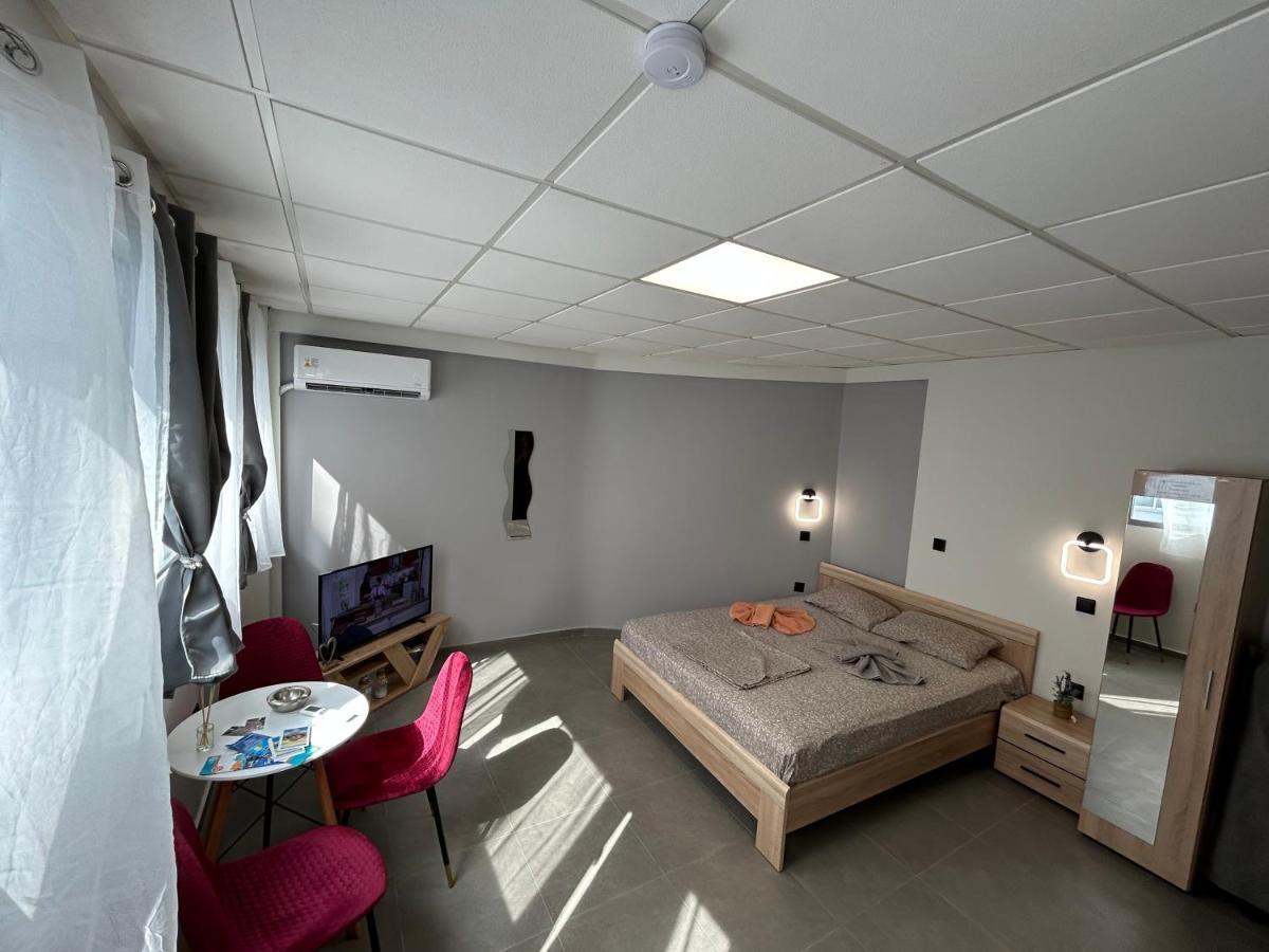 Apartamento Debbies 8 *