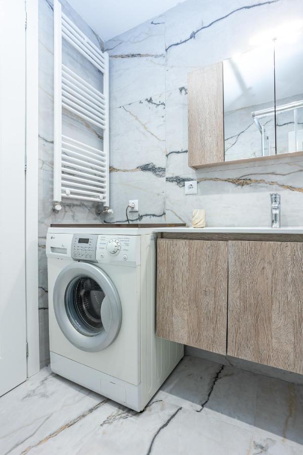 Luxury Downtown E1 Appartement *