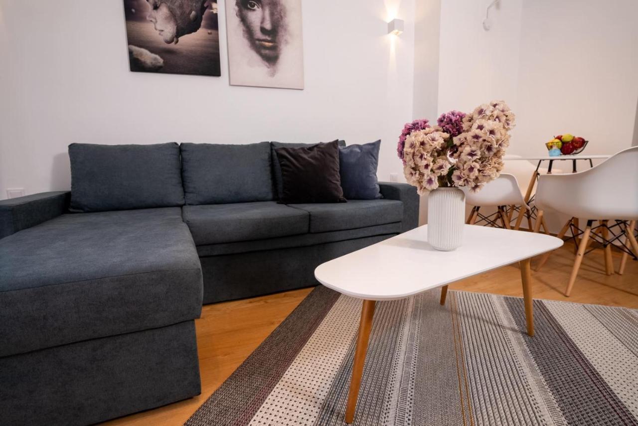 Lovely In The Heart Of Center Apartment Thessaloniki