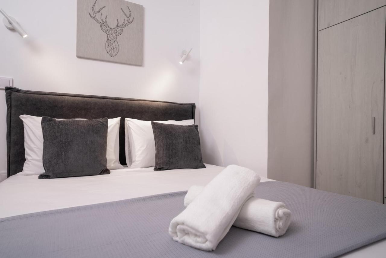 Lovely In The Heart Of Center Apartment Thessaloniki