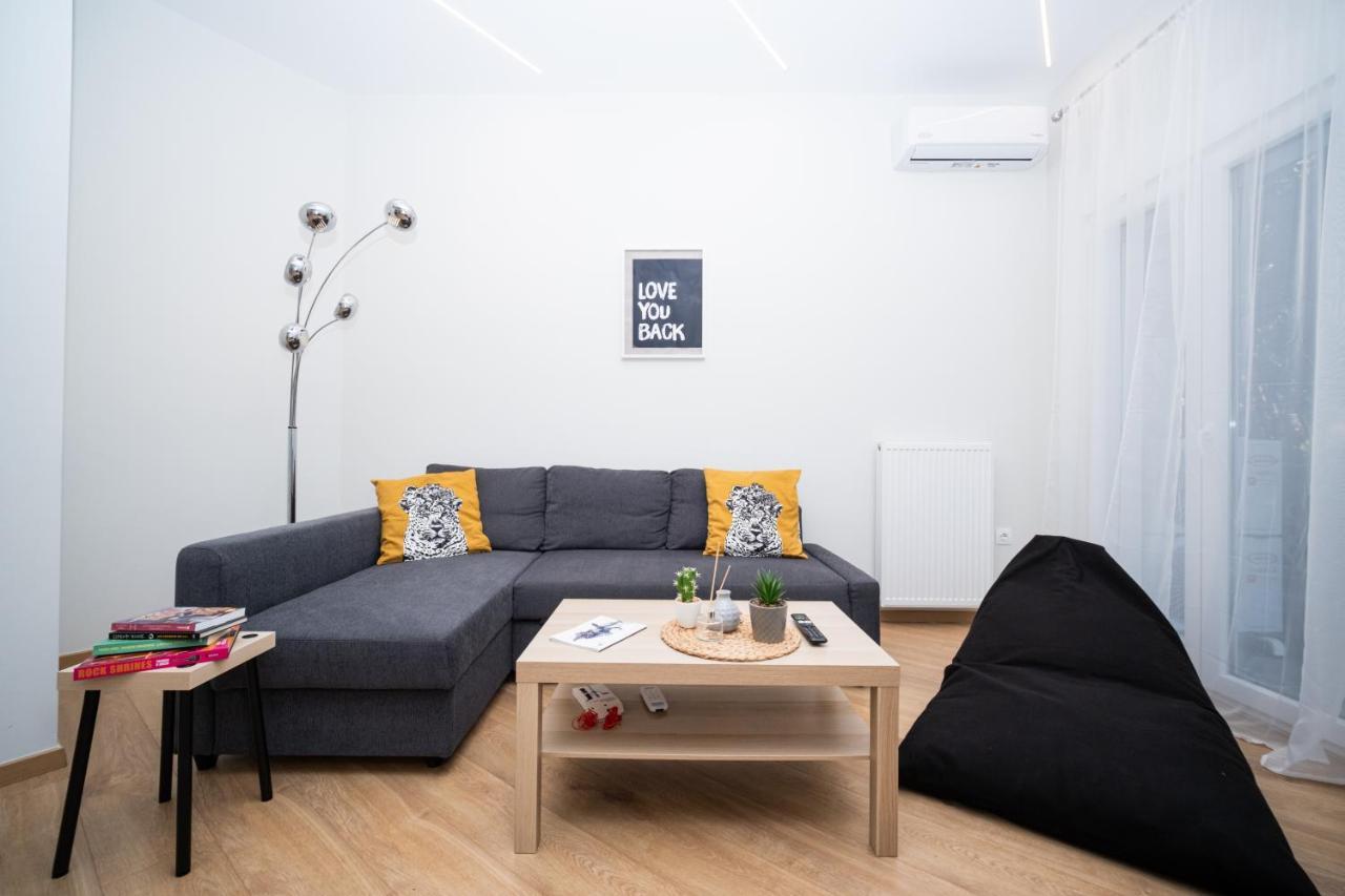 Apartment Agias Sofias Svolou Center 2 *