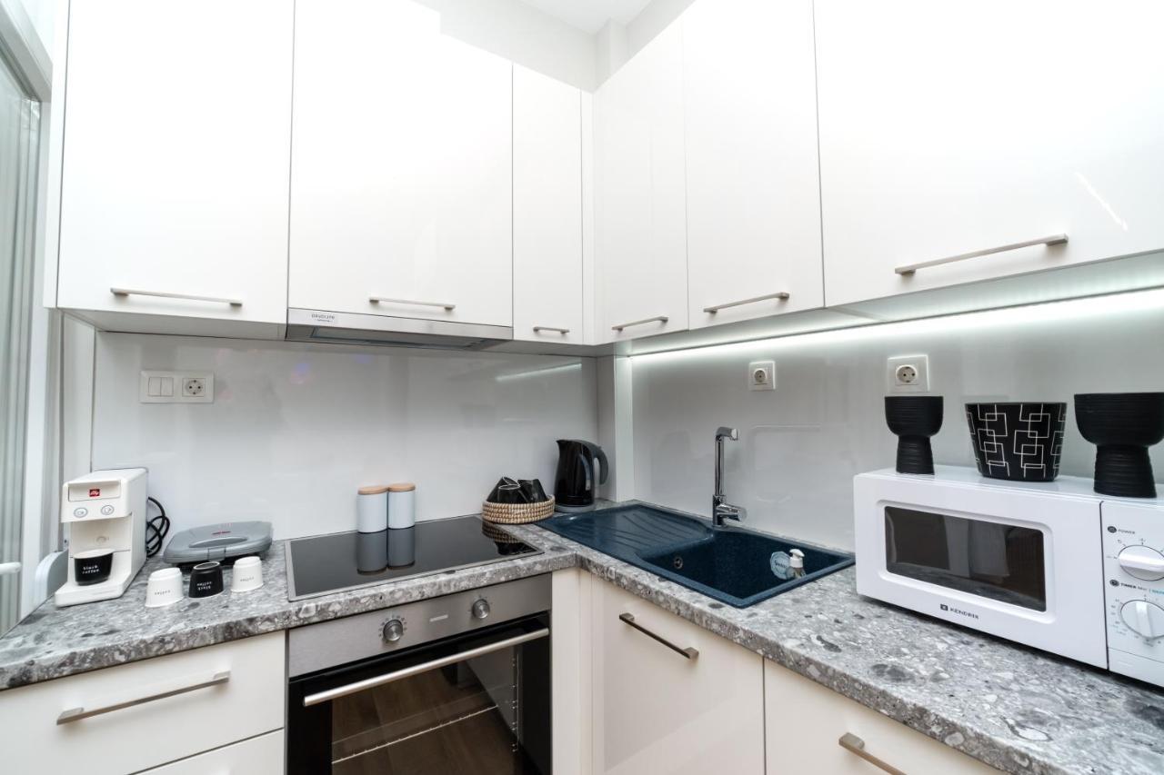 Agias Sofias Svolou Center 2 Apartment *