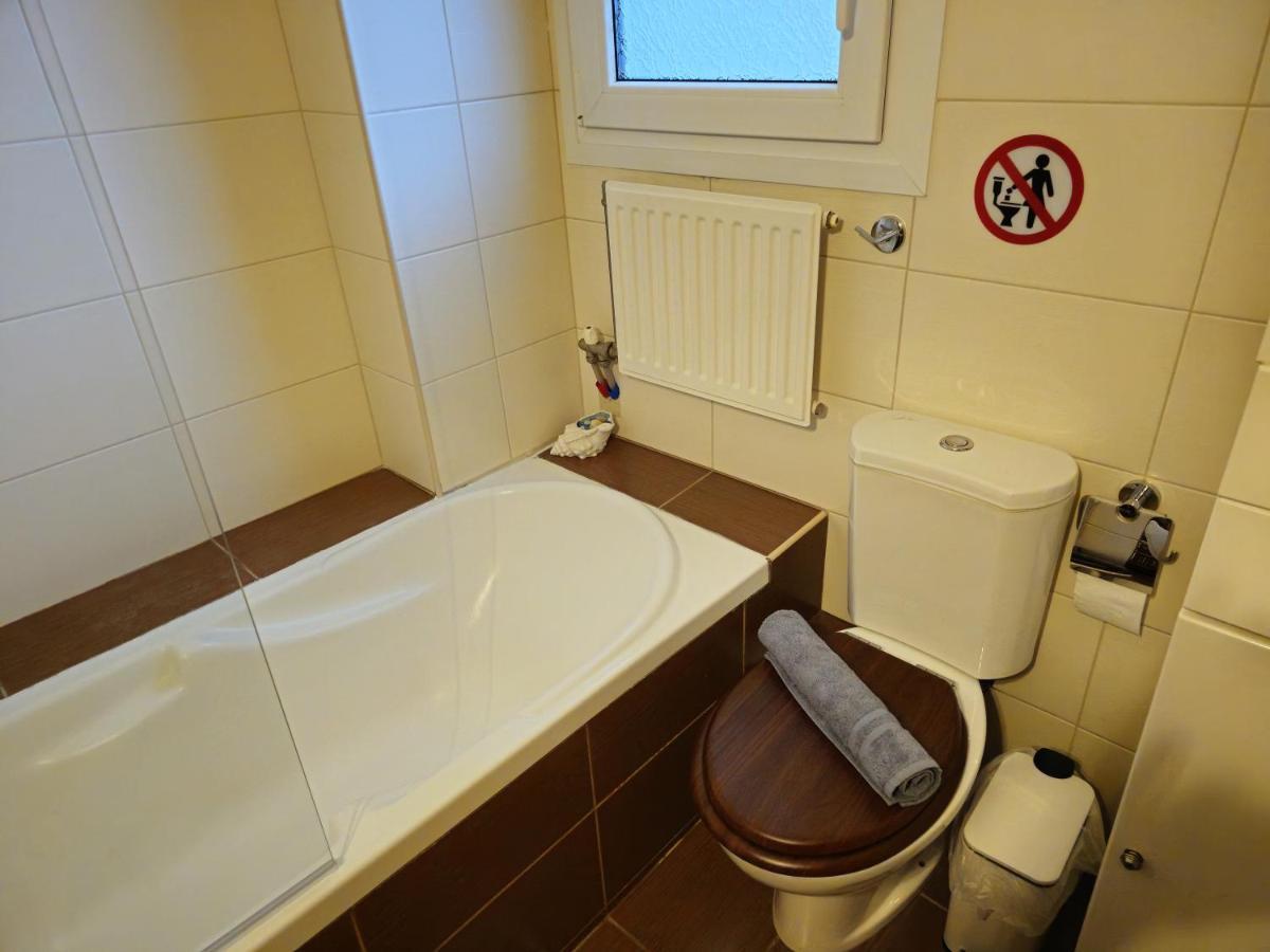 Pilea Comfy Appartement Thessaloniki