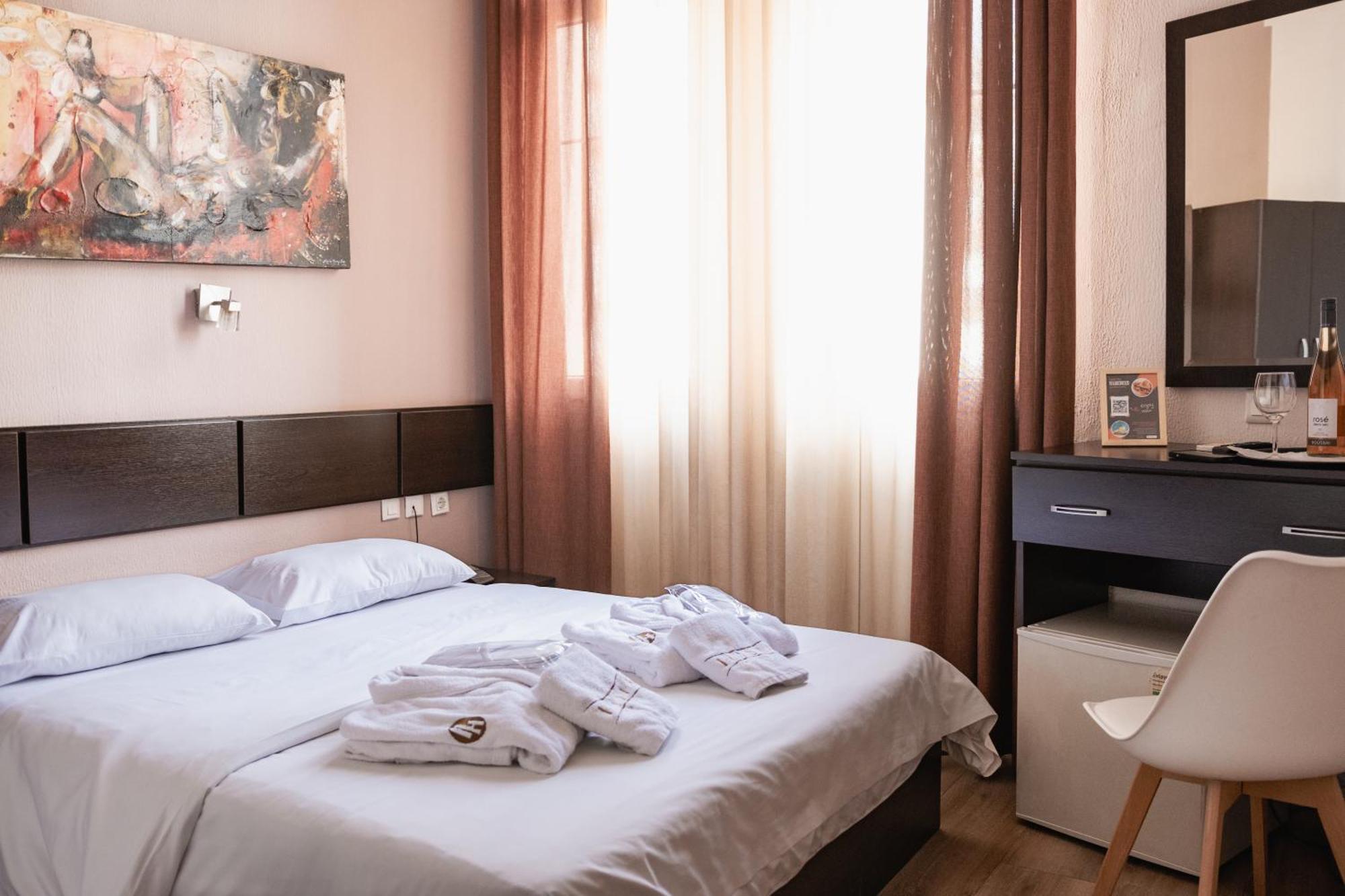 Hotel Ilisia 2*