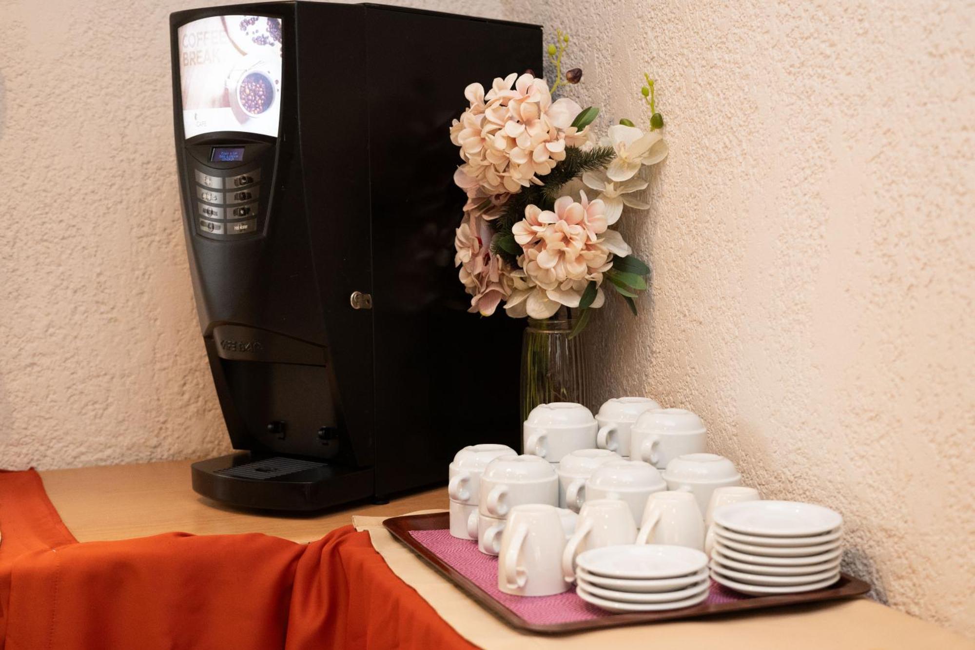 Ilisia Hotel