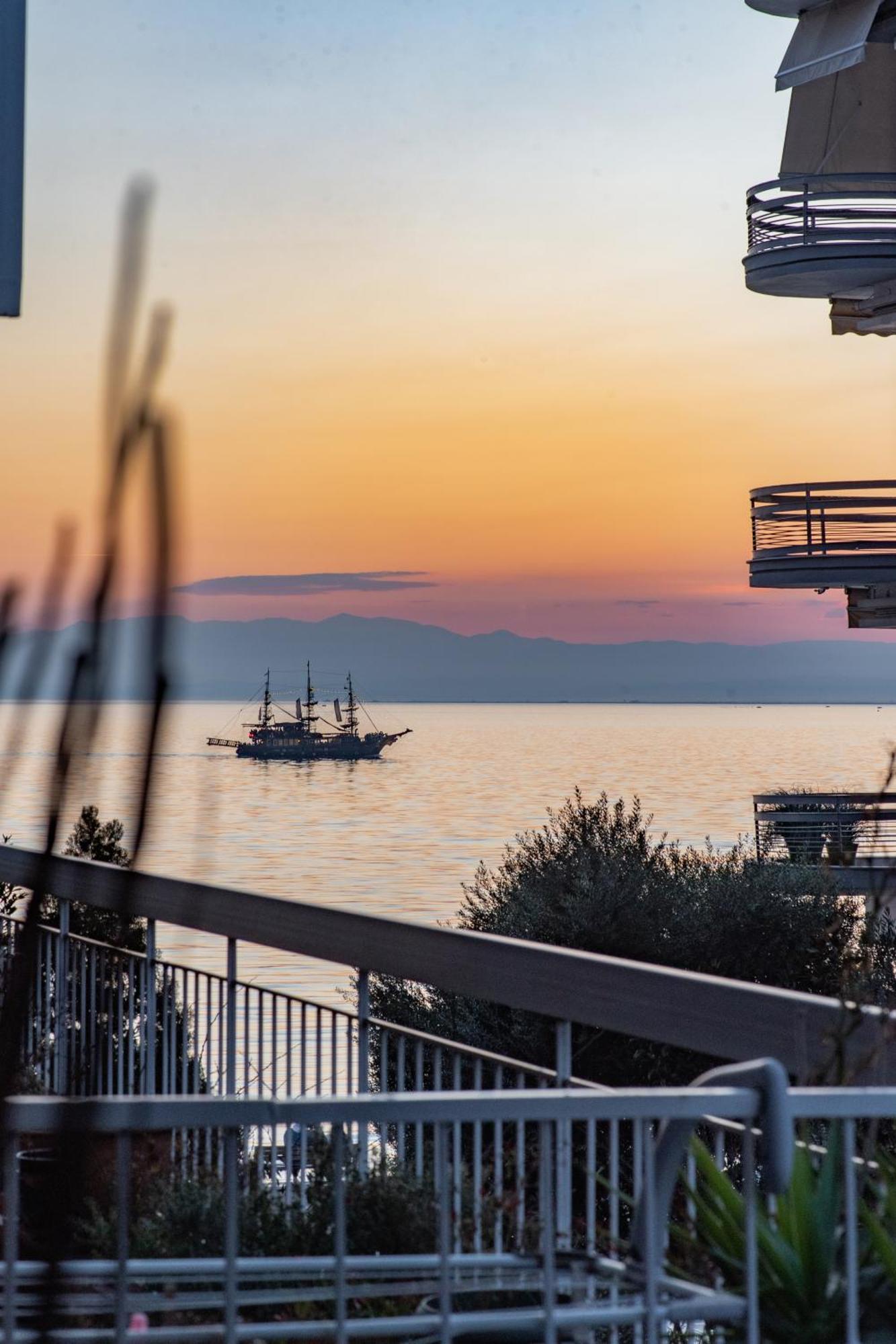 Houseloft Koromila Sea View Apartment