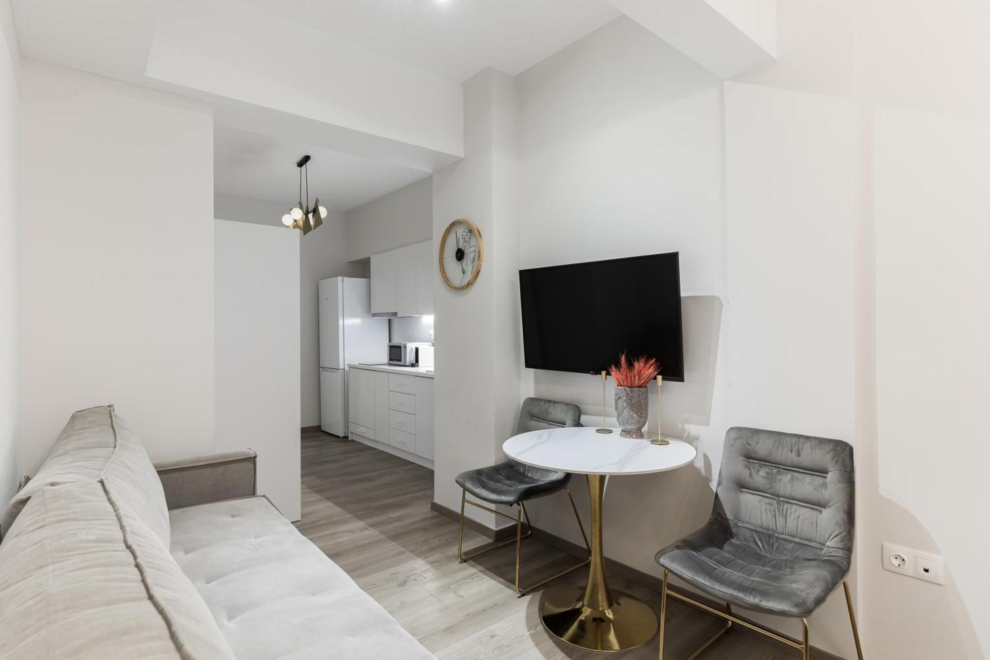 Apartment Origami Suites