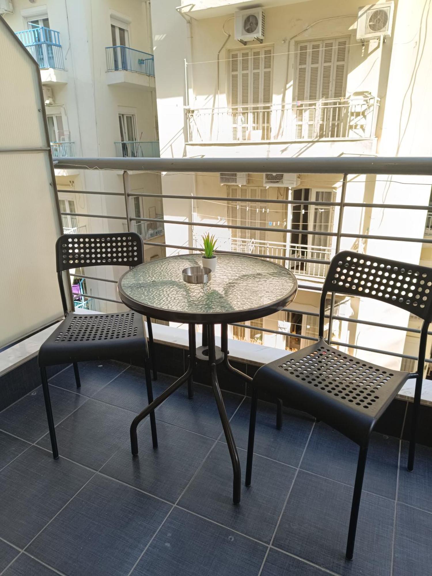 Vibe-sigrou 44 Urban Apartment *