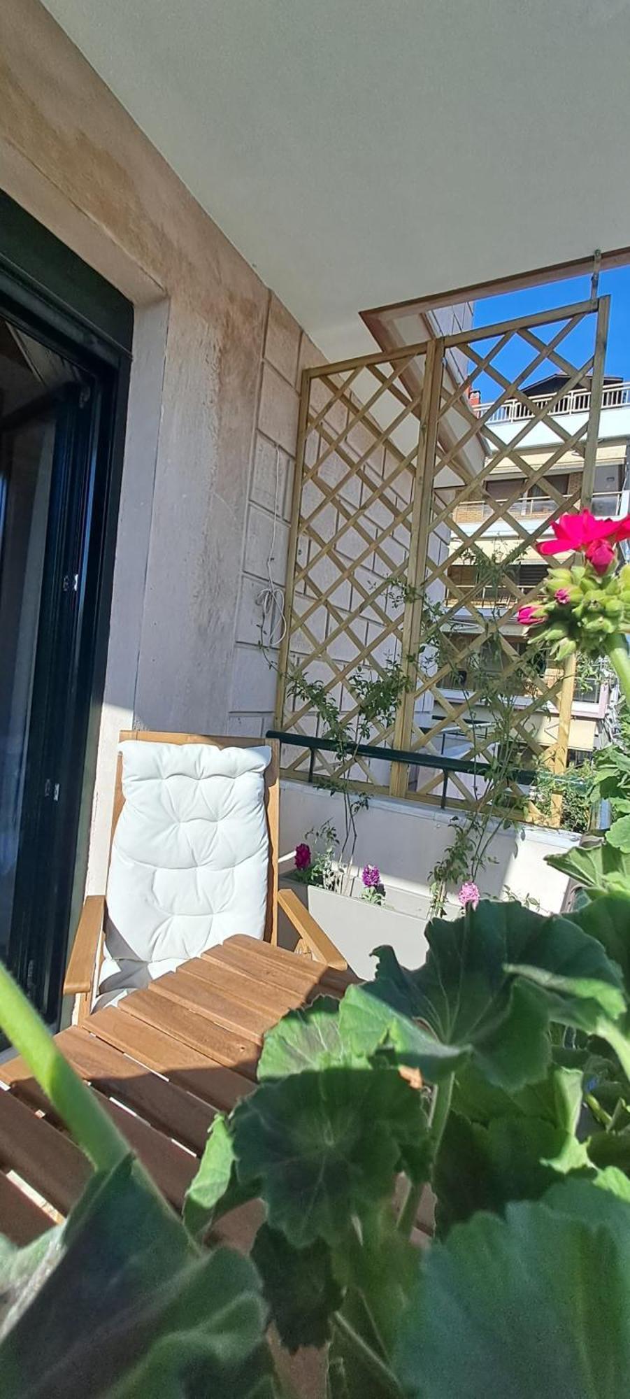 Thearetsouplace, Kalamaria Apartment
