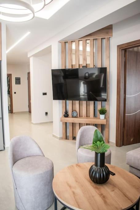 Apartment Heaven On The 7th *