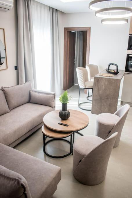 Apartment Heaven On The 7th