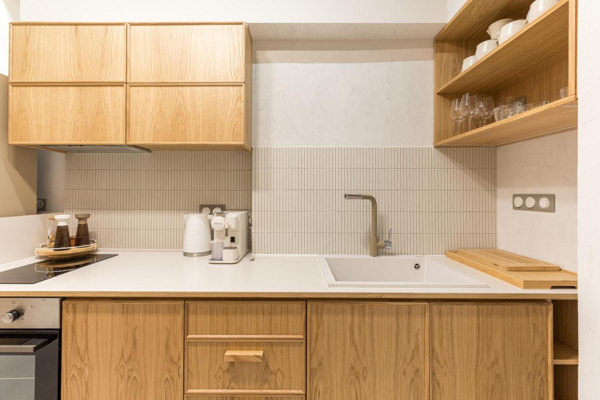 Blossom By Halu! Cozy 2-bd * Thessaloniki
