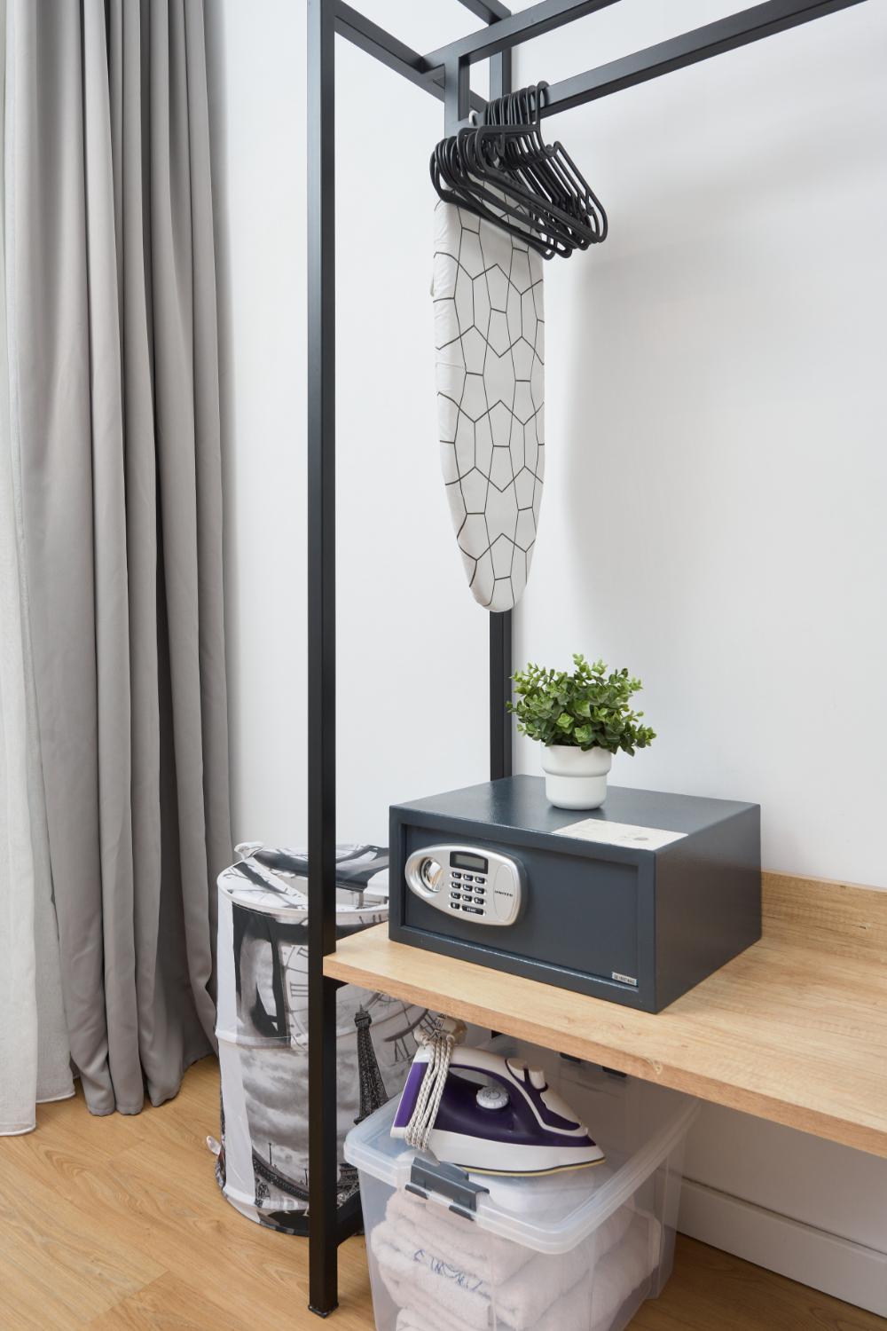 Elephant Apartment *