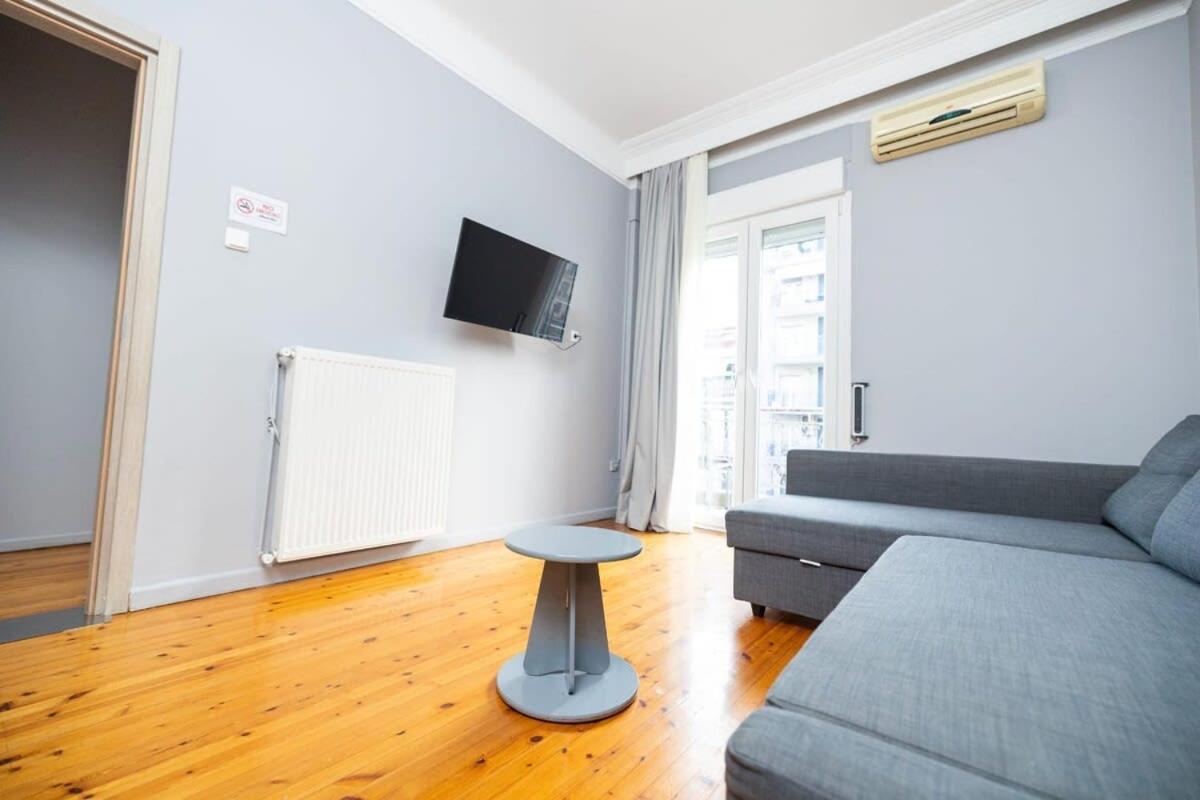 Apartment Egnatia Spacious 3 Bd In Thessaloniki