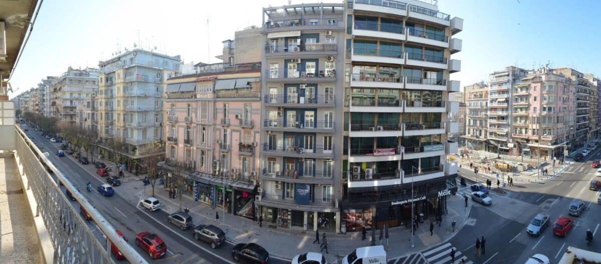 Egnatia Spacious 3 Bd In Thessaloniki