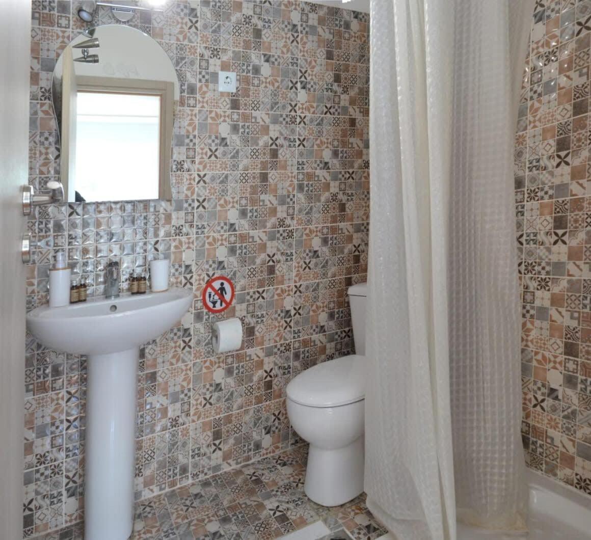Egnatia Spacious 3 Bd In Apartment Thessaloniki