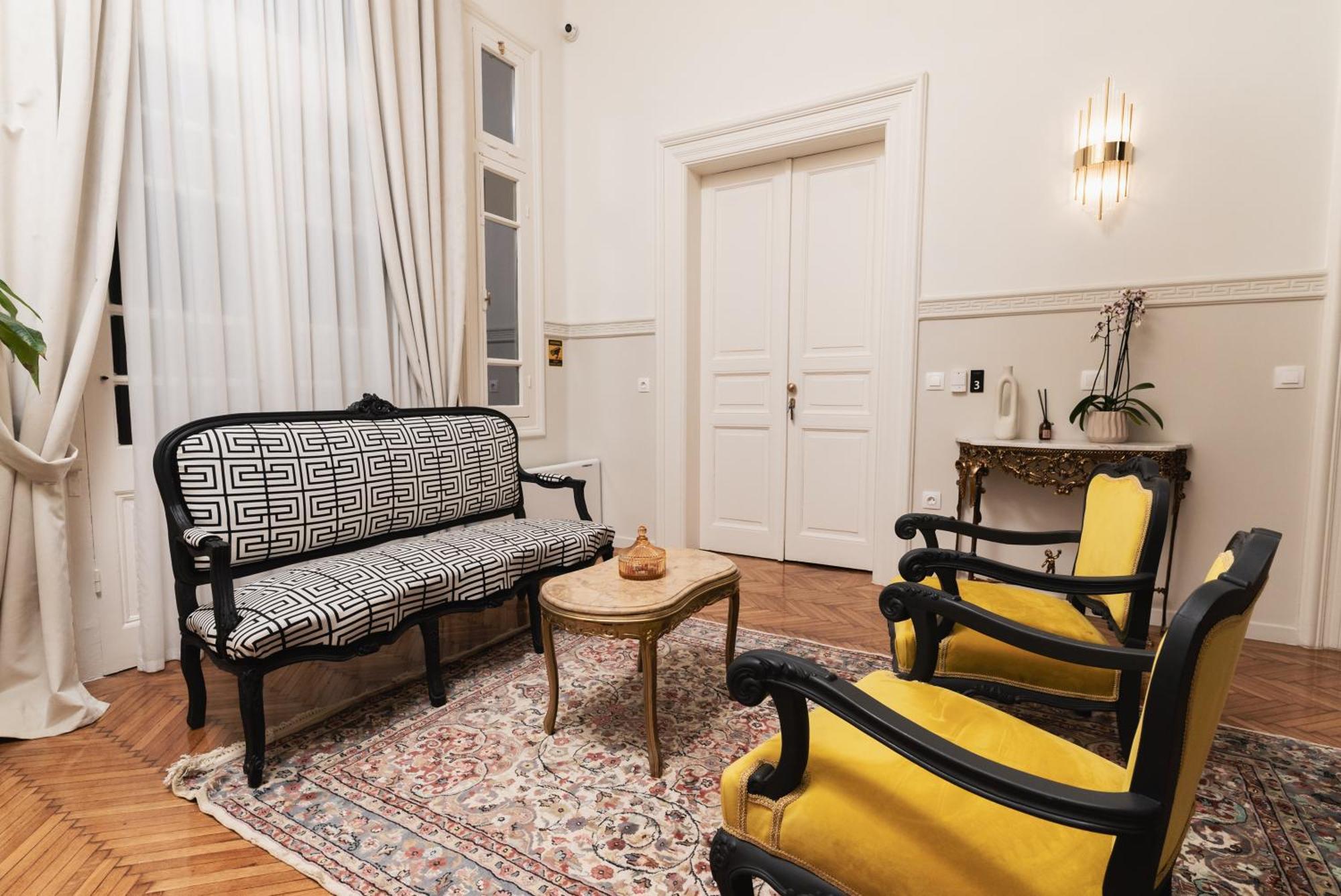 Clio, A Luxury Collection Aparthotel *
