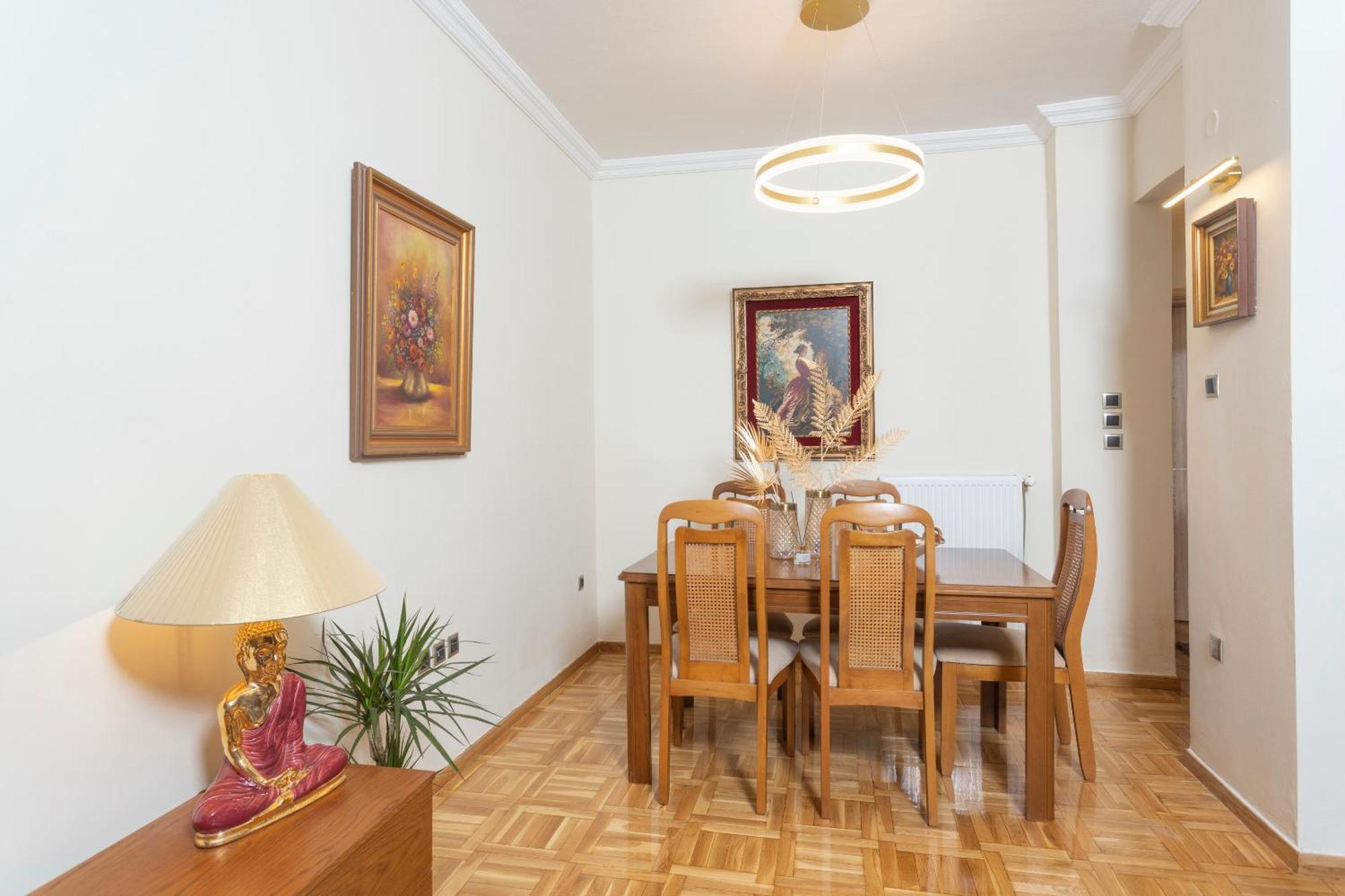 King George 32 Luxury Apartment